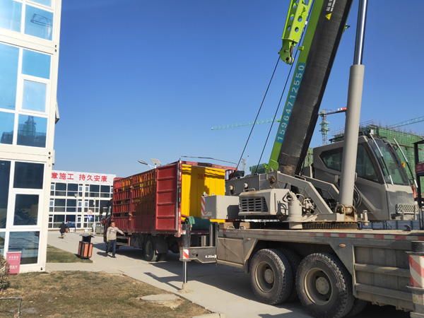 站前发电机出租50KW柴油发电机组需要配多粗电缆线